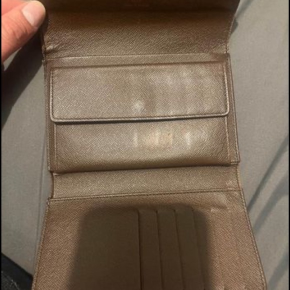 Vintage Authentic Louis Vuitton Women’s Wallet - Picture 3 of 8